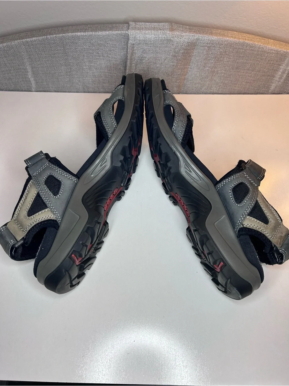 ECCO Offroad Yucatan Leather Hiking Comfort Sandals EU 45 Gray
